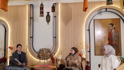 Bocoran Tren Fashion Baju Lebaran 2026, Abaya dan Warna Netral Makin Dominan
