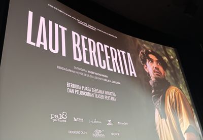Meski Berbeda dari Novel, Film Laut Bercerita Tetap Jaga Esensi Perjuangan
