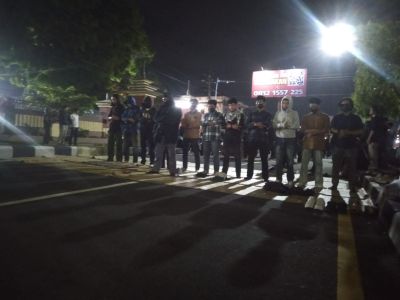 Fakta - Fakta Kericuhan Demo di Polda DIY 24 Februari 2026 : Gelar Salat Gaib untuk Pelajar Maluku Hingga Ormas Bantu Bubarkan Aksi