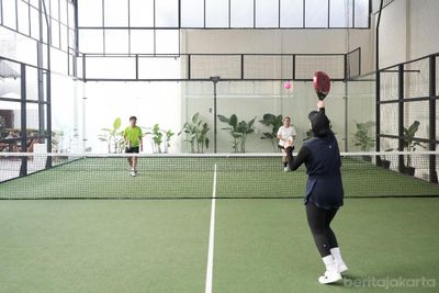Demam Padel Melanda Jakarta, DPRD DKI Dukung Pemprov Tertibkan Izin Lapangan Demi Kenyamanan Warga