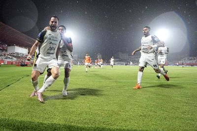 Drama Lima Gol Terjadi di Ternate, Persija Jakarta Berhasil Amankan 3 Poin usai Bekuk Malut United