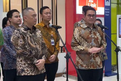 Mendag Budi Santoso Resmikan Produk UMKM di Gerbong Kereta Api
