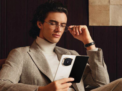HUAWEI Mate X7 Datang, Siap Jadi Raja HP Lipat?