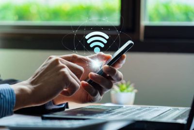 Cara Mengubah Nama Hotspot di iPhone Agar Lebih Estetik dan Aman