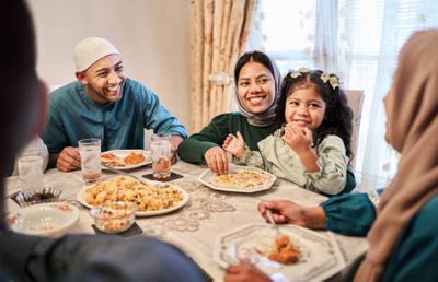 Takjil Sehat untuk Si Kecil: Pilihan Menu Buka Puasa yang Aman dan Bergizi