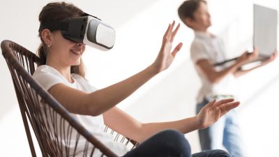 Menghadapi Tantangan Kehidupan Digital di Era Modern
