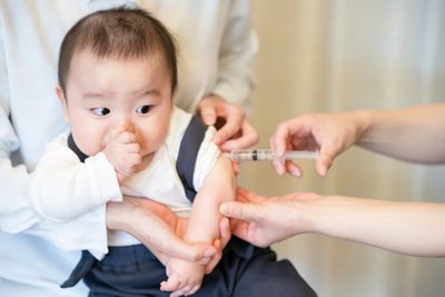 Mengapa Masih Ada Ratusan Ribu Anak Indonesia yang Melewatkan Imunisasi Dasar?