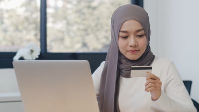Puasa: Momentum Strategis untuk Restrukturisasi Keuangan Pribadi