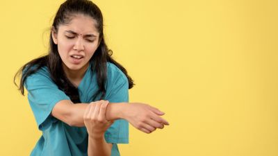 Kesemutan di Tangan? Ini Dia Vitamin yang Perlu Diketahui