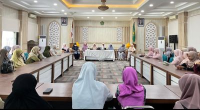 DWP Kemenag Aceh Bahas Manajemen Keuangan Keluarga, Sekaligus Lepas Wakil Ketua