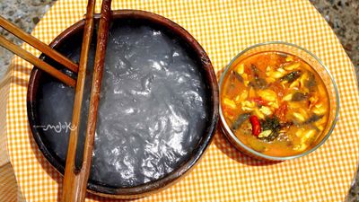 Papeda dan Ikan Kuah Kuning: Kuliner Ikonik Ambon yang Wajib Dicoba Wisatawan