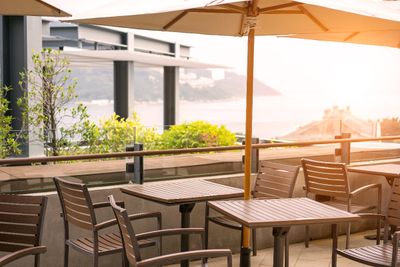 Rekomendasi Cafe Rooftop di Kota Tomohon Yang Viral!