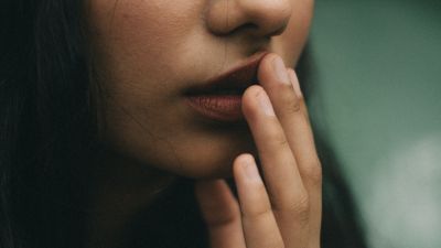 Ragam Cara Memperindah Warna Bibir Secara Alami