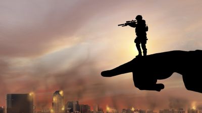 Panduan Menghadapi Konflik Bersenjata: Apa yang Harus Dihindari