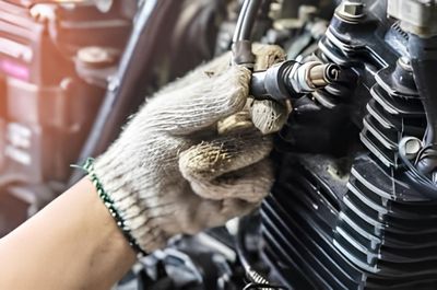 Tanda-Tanda Busi Motor Bermasalah, Jangan Tunggu Mogok