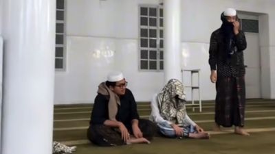 Maraton Ibadah Ramadan, Pemuda Indonesia dan Malaysia di Yaman Jalani 100 Rakaat Tarawih Keliling Lima Masjid