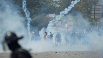 Kerusuhan di Karachi, Sembilan Tewas Saat Demonstrasi Anti-AS