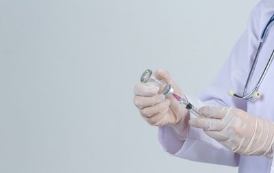 Tanda Tubuh Tidak Cocok KB Suntik 3 Bulan dan Kapan Harus Berhenti