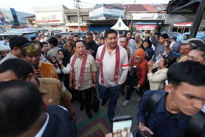 Mendagri dan Menteri PKP Tinjau Penanganan Permukiman Kumuh di Kubu Raya