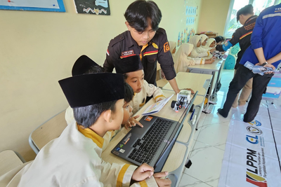 Teknik Elektro Itera Kenalkan Robotika LEGO EV3 ke Siswa SD di Bandar Lampung