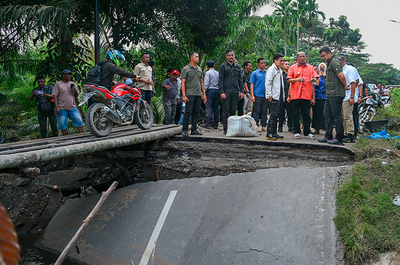 Ruas Jembatan Merah–Muarasoma dan Lubukpakam Segera Diperbaiki