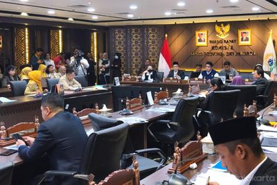 Berobat Kini Makin Mudah Pakai KTP, DPRD DKI Jakarta Janjikan Layanan Kesehatan Tanpa Ribet