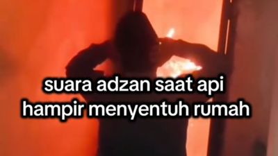 Buat Merinding, Bapak Ini Lantunkan Adzan Saat Kebakaran di Rumah Sebelah dan Ajaibnya Api Tak Menjalar ke Rumahnya