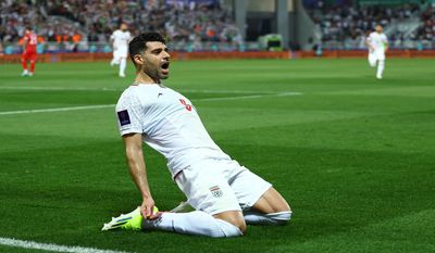 Presiden Olympiacos Bantah Kabar Mehdi Taremi Gabung Tentara Iran