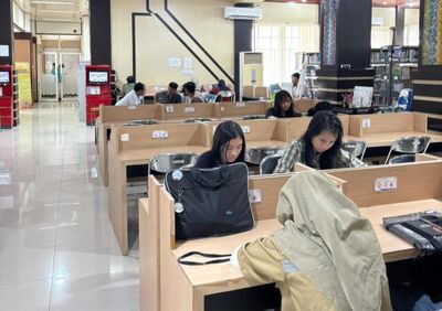 Ngabuburit Produktif di Perpustakaan Palnam: Pilihan Seru Warga Banjarmasin Menunggu Buka Puasa