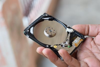Jangan Salah Pilih! Ini Perbedaan HDD dan SSD yang Wajib DIketahui Sebelum Beli Laptop