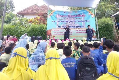 Pelatihan Mitigasi Bencana Warnai Pondok Ramadan 1447 H di MI Muhammadiyah Wonorejo