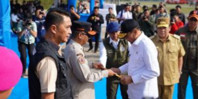 Pemerintah Pusat Salurkan Bantuan Rp1 Miliar untuk Penanggulangan Karhutla di Riau