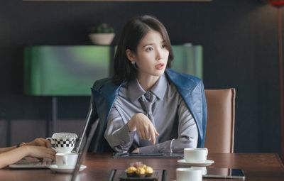 4 Drama Korea Populer yang Dibintangi IU, Terbaru Ada Perfect Crown