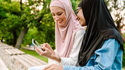 Menemukan Kembali Fokus Spiritual di Ramadan Melalui Pengurangan Distraksi Digital