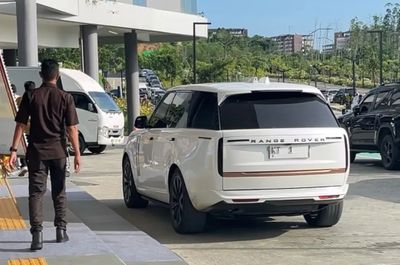 Gunakan Mobil Pribadi untuk Tugas Negara, Ini Alasan Range Rover Gubernur Tetap Terpasang Pelat KT 1