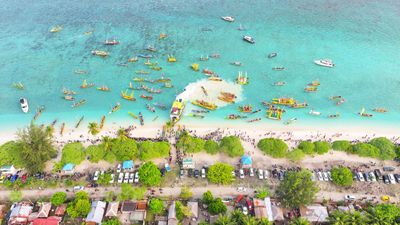 Festival Tanjung Waka: Perpaduan Wisata Alam, Budaya, dan Edukasi di Surga Tersembunyi Kepulauan Sula