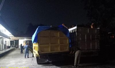 Dua Truk Pengangkut Kayu Ilegal Diamankan di SM Kerumutan Pelalawan, Dua Pelaku Ditangkap