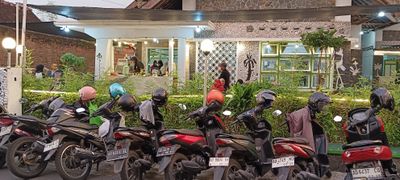 Tempat Bukber Baru di Pedan: Aroma Batavia Sajikan Kopi Turki dan Nasi Kebuli