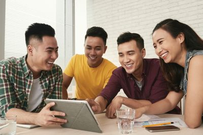 Siapa yang Disebut Generasi Milenial? Ini Tahun Lahir dan Karakteristiknya