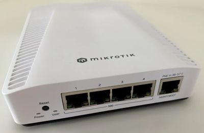 Apa Itu MikroTik? Panduan Lengkap Fungsi dan Cara Setting Dasar 2026