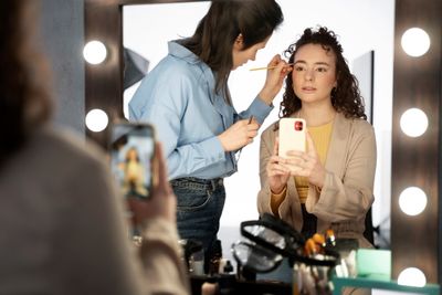 Ingin Jadi MUA Profesional? Ini Skill yang Dibutuhkan dan Tips Memulainya