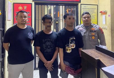 Dua Pengedar Sabu Wilayah Kota Serang Ditangkap Satresnarkoba polres Serang