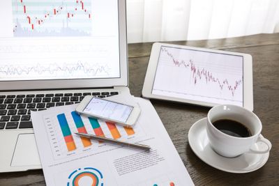 Mengenal Stock Split dalam Saham: Pengertian dan Dampaknya bagi Investor