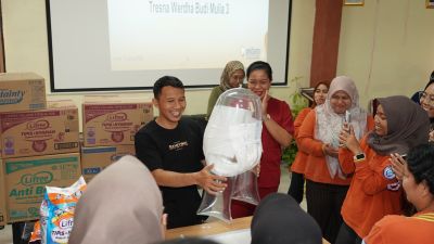 Jangan Sepelekan Luka Baring pada Lansia, Ini Cara Perawatan yang Benar