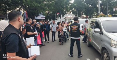 Berbagi Kasih di Bulan Ramadan, HDCI Serang Santuni Anak Yatim dan Bagikan 1.000 Takjil Gratis