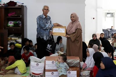 Wujudkan Visi Kepedulian, IKAPEN UPI Salurkan Bantuan ke Panti Asuhan Samiyah Amal Insani dan Panti Sosial Tresna Wreda