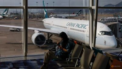 Cathay Pacific Naikkan Biaya Bahan Bakar Penerbangan Hampir Dua Kali Lipat Akibat Perang Iran