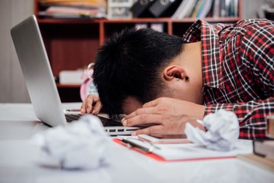 Data Tingkat Pengangguran Terbuka (TPT) Sultra dan Faktor Pemicunya