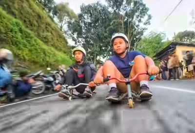 Tau Gak Sih,Ternyata Viral Gledekan Tretes Ternyata Berasal Dari Alat Angkut Rumput Petani