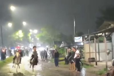 Viral Video Balap Kuda Saat Sahur di Cirebon, Aksinya Bikin Netizen Heboh!